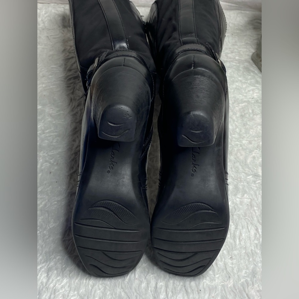 Clarks leather tall boots size 8M - Picture 7 of 10